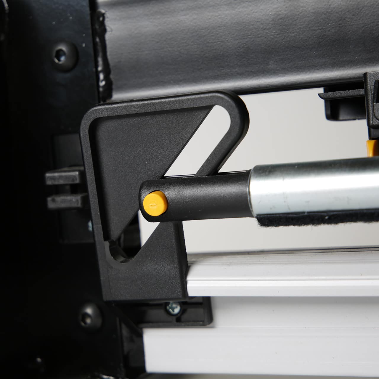 108cm Benchtop Bubble Wrap Cutter Maxpack